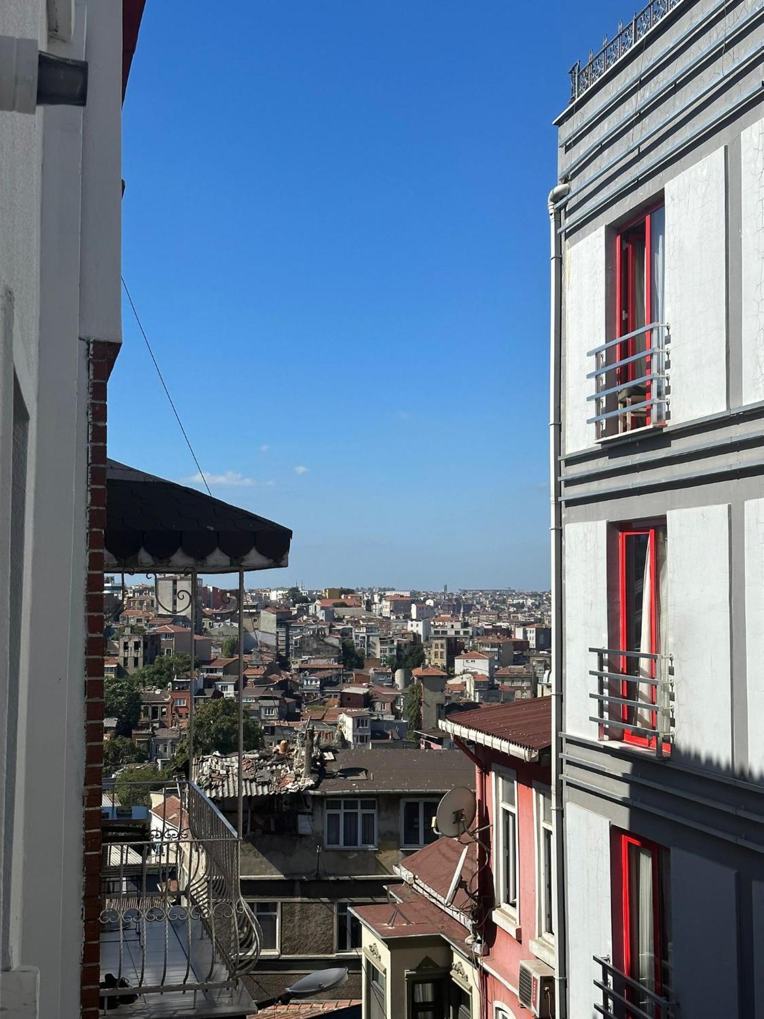 Whitemoon Hotel Suites Taksim Istanbul Exterior foto